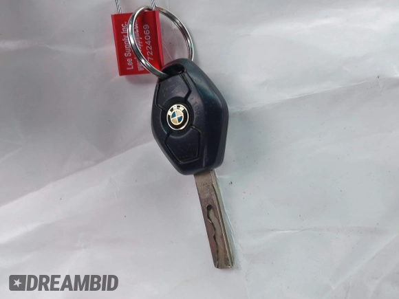 2005 BMW 3 Series 325i z VIN WBAET37495NJ88337, wystawiony jako IAAI lot #42538116 z przebiegiem Nie podano mil oraz . Historia ofert i sprzedaży dostępna na DreamBid. Obrazek 11.
