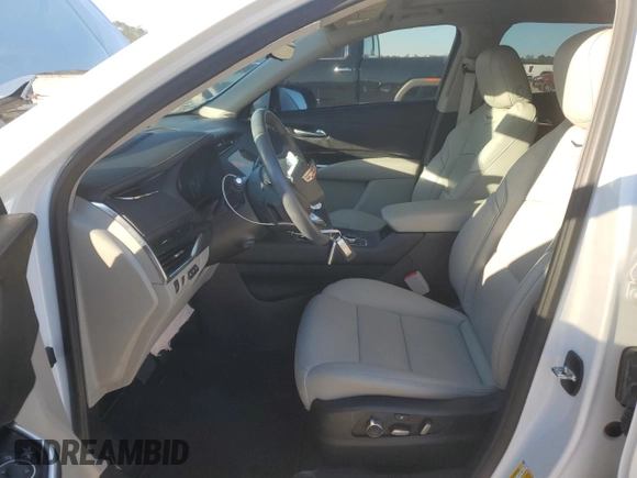 2023 Cadillac XT4 FWD Premium Luxury с VIN 1GYFZCR41PF111214, выставлен на аукционе Copart как лот 84897124 с пробегом 13 340 миль миль и Списание • Salvage title. История ставок и продаж доступна на DreamBid. Изображение 7.