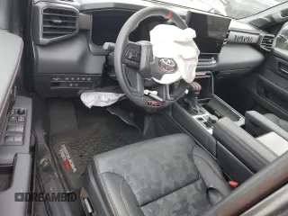 2025 Toyota Sequoia SR5 with VIN 7SVAAABA6SX050186, listed as a Copart auction lot 41531945 with 0 mi miles and Salvage Title. Bid and sale history available at carsss.com. Image 8.