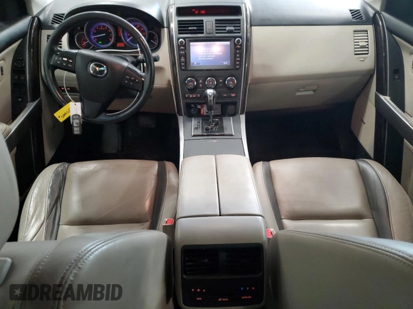 2010 Mazda CX-9 Grand Touring with VIN JM3TB3MA5A0227639, listed as a Copart auction lot 60334685 with 203,899 mi miles and Non repairable. Bid and sale history available at DreamBid. Image 9.