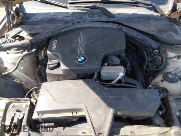 2013 BMW 3 Series 328i with VIN WBA3C1G58DNR44453, listed as a IAAI auction lot 41948831 with 170,153 mi miles. Bid and sale history available at carsss.com. Image 10.