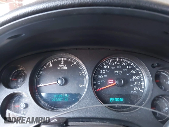 2011 Chevrolet Tahoe LS with VIN 1GNSCAE02BR181767, listed as a IAAI auction lot 42078569 with 212,857 mi miles and . Bid and sale history available at DreamBid. Image 7.