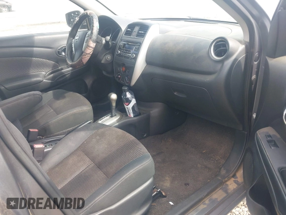 2016 Nissan Versa S с VIN 3N1CN7AP6GL839640, выставлен на аукционе IAAI как лот 42206585 с пробегом 264 258 миль миль и . История ставок и продаж доступна на DreamBid. Изображение 5.