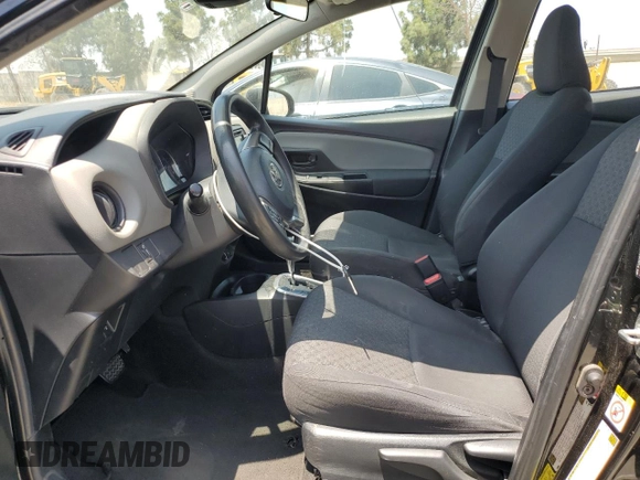 2017 Toyota Yaris L z VIN VNKKTUD37HA081412, wystawiony jako Copart lot #60876085 z przebiegiem 192 303 mil mil oraz Czysty tytuł • Clean title. Historia ofert i sprzedaży dostępna na DreamBid. Obrazek 7.