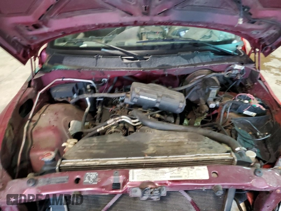 1996 Dodge 1500 z VIN 3B7HC13Y0TG147100, wystawiony jako Copart lot #73035824 z przebiegiem Nie podano mil oraz Nie do naprawy • Non repairable. Historia ofert i sprzedaży dostępna na DreamBid. Obrazek 11.