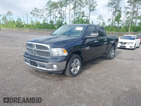 2015 Ram 1500 Big Horn z VIN 1C6RR7TM8FS711048, wystawiony jako IAAI lot #41760186 z przebiegiem Nie podano mil oraz . Historia ofert i sprzedaży dostępna na DreamBid. Obrazek 19.
