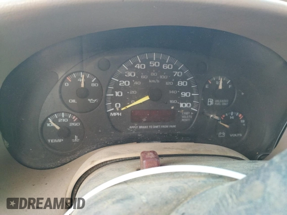 1998 GMC Safari z VIN 1GKDM19W8WB504543, wystawiony jako Copart lot #84896104 z przebiegiem Nie podano mil oraz Szkody całkowita. Historia ofert i sprzedaży dostępna na DreamBid. Obrazek 9.