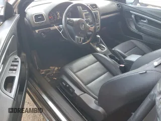 2014 Volkswagen Eos Komfort with VIN WVWBW8AH9EV006190, listed as a Copart auction lot 52390705 with 124,370 mi miles and Salvage Title. Bid and sale history available at DreamBid. Image 8.