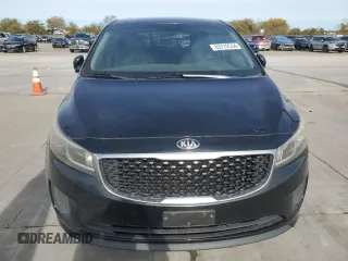 2015 Kia Sedona L with VIN KNDMA5C11F6048368, listed as a Copart auction lot 83772534 with 140,896 mi miles and Clean Title. Bid and sale history available at carsss.com. Image 5.