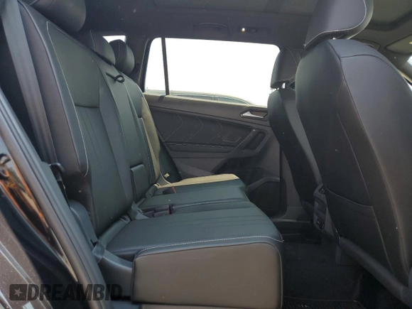 2023 Volkswagen Tiguan SE R-Line Black with VIN 3VV8B7AX3PM141106, listed as a Copart auction lot 62381835 with 18,153 mi miles and Salvage title. Bid and sale history available at DreamBid. Image 11.