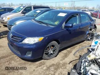 2013 Toyota Corolla L with VIN 2T1BU4EE8DC968321, listed as a IAAI auction lot 42048769 with 178,372 mi miles. Bid and sale history available at carsss.com. Image 17.