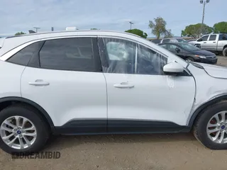 2021 Ford Escape SE Hybrid с VIN 1FMCU9BZ7MUB03539, выставлен на аукционе IAAI как лот 41701482 с пробегом 50 834 миль миль и . История ставок и продаж доступна на DreamBid. Изображение 14.