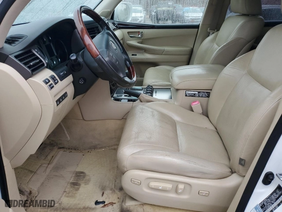 2011 Lexus LX 570 with VIN JTJHY7AX9B4062750, listed as a Copart auction lot 44083715 with 0 mi miles and Salvage Title. Bid and sale history available at carsss.com. Image 7.