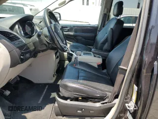 2015 Chrysler Town & Country Touring with VIN 2C4RC1BG6FR534200, listed as a Copart auction lot 55086895 with 206,483 mi miles and Salvage Title. Bid and sale history available at DreamBid. Image 7.