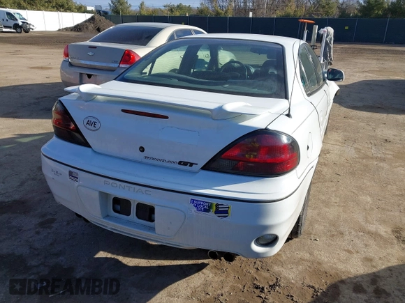 2001 Pontiac Grand Am GT with VIN 1G2NW52E11C244447, listed as a IAAI auction lot 41697883 with 81,983 mi miles. Bid and sale history available at carsss.com. Image 4.