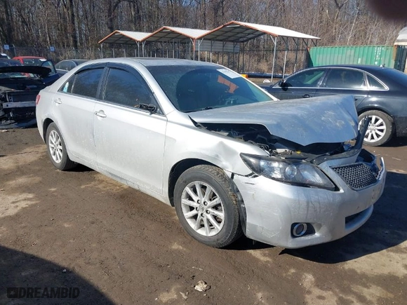 2011 Toyota Camry LE with VIN 4T1BK3EK2BU619592, listed as a IAAI auction lot 41455317 with 154,663 mi miles. Bid and sale history available at carsss.com. Image 1.