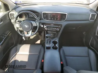 2020 Kia Sportage EX z VIN KNDPN3AC3L7702030, wystawiony jako Copart lot #54978895 z przebiegiem 53 099 mil mil oraz Czysty tytuł • Clean title. Historia ofert i sprzedaży dostępna na DreamBid. Obrazek 8.