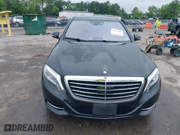 2014 Mercedes-Benz S 550 z VIN WDDUG8FB8EA067537, wystawiony jako IAAI lot #42261687 z przebiegiem 133 407 mil mil oraz . Historia ofert i sprzedaży dostępna na DreamBid. Obrazek 12.