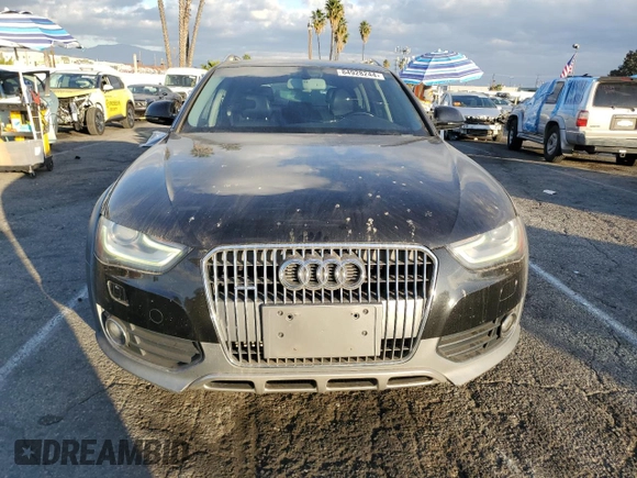 2013 Audi allroad Premium Plus with VIN WA1UFAFL7DA063324, listed as a Copart auction lot 84928244 with 105,823 mi miles and Salvage Title. Bid and sale history available at carsss.com. Image 5.