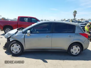 2011 Nissan Versa 1.8 S with VIN 3N1BC1CP5BL449570, listed as a IAAI auction lot 41884360 with 121,981 mi miles. Bid and sale history available at carsss.com. Image 14.
