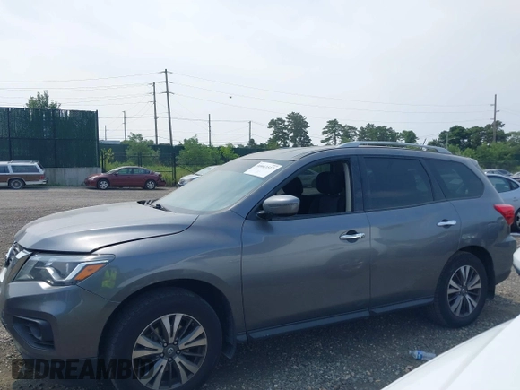 2017 Nissan Pathfinder Platinum with VIN 5N1DR2MM9HC903057, listed as a IAAI auction lot 40063517 with 8,847 mi miles and . Bid and sale history available at DreamBid. Image 14.