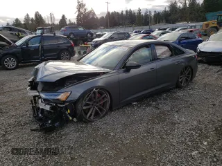 2021 Audi S6 Prestige z VIN WAUFFAF29MN065572, wystawiony jako Copart lot #79905403 z przebiegiem 39 627 mil mil oraz . Historia ofert i sprzedaży dostępna na DreamBid. Obrazek 1.