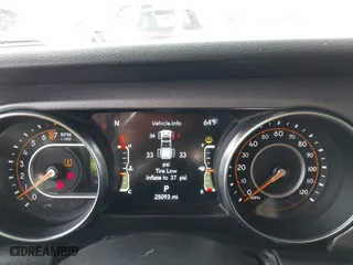 2023 Jeep Gladiator Mojave with VIN 1C6JJTEG6PL575342, listed as a IAAI auction lot 41785481 with 25,093 mi miles. Bid and sale history available at carsss.com. Image 7.