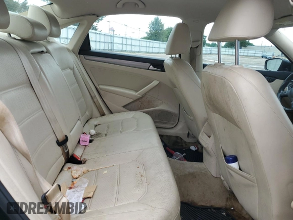 2015 Volkswagen Passat Limited Edition with VIN 1VWAT7A38FC110294, listed as a Copart auction lot 63344235 with 116,169 mi miles and Clean title. Bid and sale history available at DreamBid. Image 10.