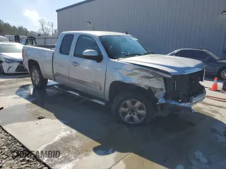 2010 GMC Sierra 1500 with VIN 1GTSCWE04AZ221013, listed as a Copart auction lot 46502985 with 232,338 mi miles and Salvage Title. Bid and sale history available at DreamBid. Image 4.