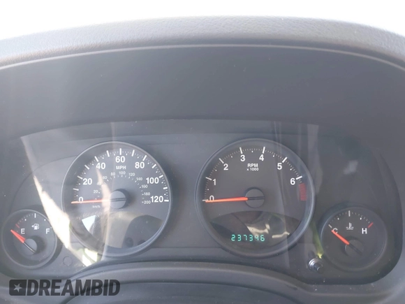 2011 Jeep Compass Latitude with VIN 1J4NT1FB7BD172639, listed as a IAAI auction lot 41321249 with 237,346 mi miles. Bid and sale history available at carsss.com. Image 7.