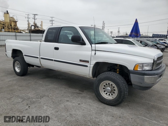 1998 Dodge Ram 2500 with VIN 3B7KF22D7WG138206, listed as a Copart auction lot 53313395 with 333,521 mi miles and Salvage Title. Bid and sale history available at carsss.com. Image 4.