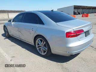 2015 Audi A8 3.0T z VIN WAU3GAFD6FN033635, wystawiony jako IAAI lot #42327204 z przebiegiem 87 167 mil mil oraz . Historia ofert i sprzedaży dostępna na DreamBid. Obrazek 3.