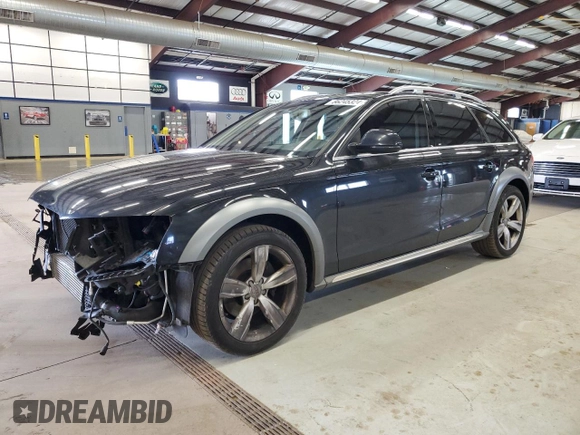 2013 Audi allroad Premium Plus with VIN WA1UFAFL8DA086191, listed as a Copart auction lot 86245324 with 135,260 mi miles and Salvage Title. Bid and sale history available at carsss.com. Image 1.