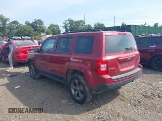 2015 Jeep Patriot High Altitude with VIN 1C4NJRFB5FD376338, listed as a IAAI auction lot 40358411 with 85,019 mi miles and . Bid and sale history available at carsss.com. Image 3.