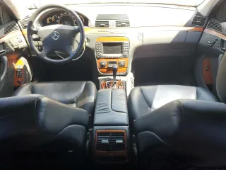 2005 Mercedes-Benz S 430 z VIN WDBNG70J15A451750, wystawiony jako Copart lot #58268095 z przebiegiem 129 776 mil mil oraz Szkoda całkowita • Salvage title. Historia ofert i sprzedaży dostępna na DreamBid. Obrazek 8.
