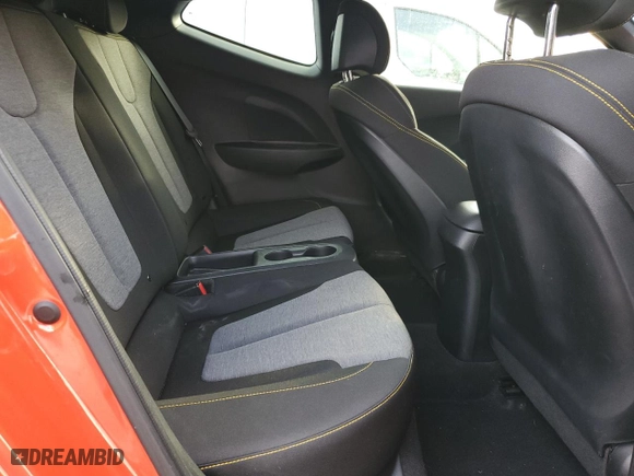 2019 Hyundai Veloster Turbo with VIN KMHTH6AB0KU018904, listed as a Copart auction lot 89337545 with 82,877 mi miles and Salvage Title. Bid and sale history available at carsss.com. Image 10.
