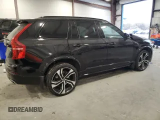 2020 Volvo XC90 R-Design with VIN YV4BR0CM6L1616598, listed as a Copart auction lot 83531044 with 0 mi miles and Salvage Title. Bid and sale history available at carsss.com. Image 3.