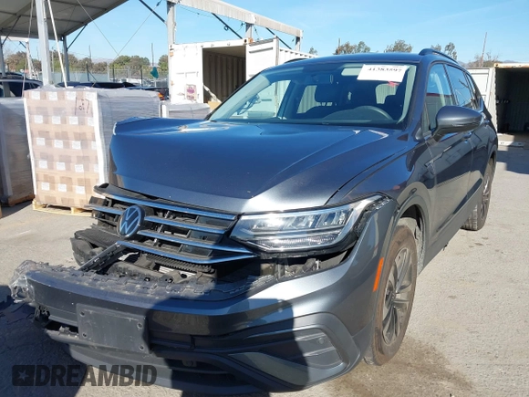 2022 Volkswagen Tiguan S with VIN 3VV1B7AX9NM055507, listed as a IAAI auction lot 41383597 with 25,546 mi miles and . Bid and sale history available at DreamBid. Image 18.