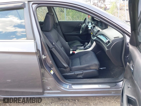 2014 Honda Accord Sport with VIN 1HGCR2F56EA288112, listed as a IAAI auction lot 41943936 with 237,900 mi miles and . Bid and sale history available at DreamBid. Image 5.
