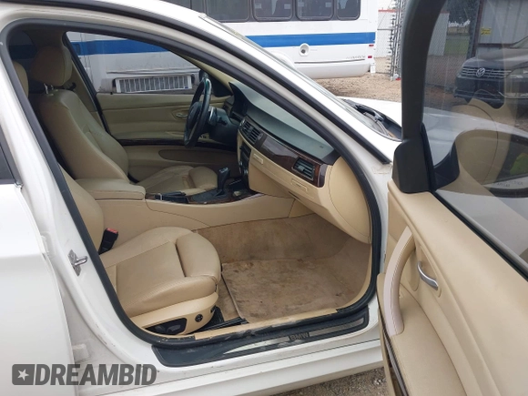 2011 BMW 3 Series 335i with VIN WBAPM5C54BE435453, listed as a IAAI auction lot 42048082 with 156,706 mi miles. Bid and sale history available at carsss.com. Image 5.