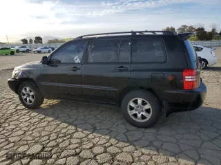 2002 Toyota Highlander with VIN JTEGF21A420046977, listed as a Copart auction lot 50192095 with 250,300 mi miles and Clean Title. Bid and sale history available at carsss.com. Image 2.