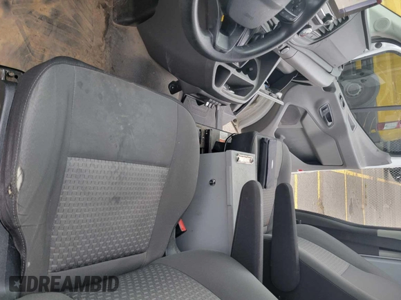 2020 Ford Transit Cargo with VIN 1FTBF4UG0LKB26146, listed as a IAAI auction lot 42679323 with 137,541 mi miles and . Bid and sale history available at DreamBid. Image 2.