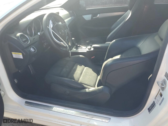 2013 Mercedes-Benz C-Class C 250 with VIN WDDGJ4HBXDG060881, listed as a Copart auction lot 74990394 with 0 mi miles and Non Repairable. Bid and sale history available at carsss.com. Image 7.