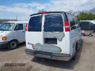 2008 Chevrolet Express Passenger z VIN 1GAHG35K981127449, wystawiony jako IAAI lot #42062262 z przebiegiem 243 575 mil mil oraz . Historia ofert i sprzedaży dostępna na DreamBid. Obrazek 16.