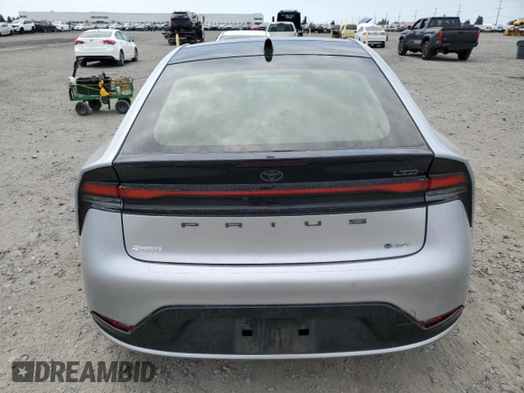 2024 Toyota Prius LE with VIN JTDADABU4R3011917, listed as a Copart auction lot 61184665 with 6,612 mi miles and Salvage title. Bid and sale history available at DreamBid. Image 6.
