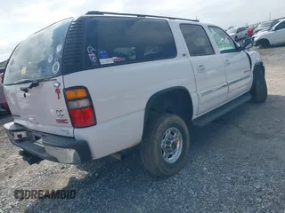 2005 GMC Yukon XL SLT with VIN 3GKGK26GX5G100493, listed as a IAAI auction lot 40961026 with 1 mi miles. Bid and sale history available at carsss.com. Image 4.
