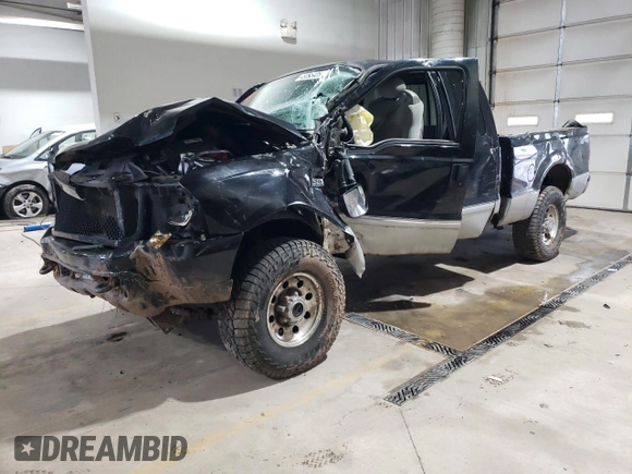 2003 Ford Super Duty F-250 XL with VIN 1FTNX21P33EC45388, listed as a Copart auction lot 48055425 with 0 mi miles and Salvage Title. Bid and sale history available at carsss.com. Image 1.