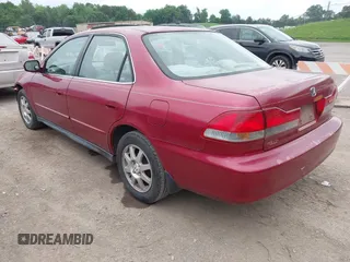 2002 Honda Accord SE z VIN 1HGCG56712A043965, wystawiony jako IAAI lot #42287036 z przebiegiem 342 437 mil mil oraz . Historia ofert i sprzedaży dostępna na DreamBid. Obrazek 3.