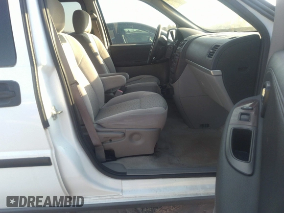 2008 Chevrolet Uplander LS with VIN 1GNDV23W98D130546, listed as a IAAI auction lot 41666342 with 186,601 mi miles. Bid and sale history available at carsss.com. Image 5.