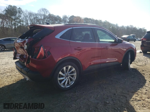 2021 Ford Escape Titanium Hybrid z VIN 1FMCU0DZ3MUA40397, wystawiony jako Copart lot #46353745 z przebiegiem 32 167 mil mil oraz Szkody całkowita. Historia ofert i sprzedaży dostępna na DreamBid. Obrazek 3.